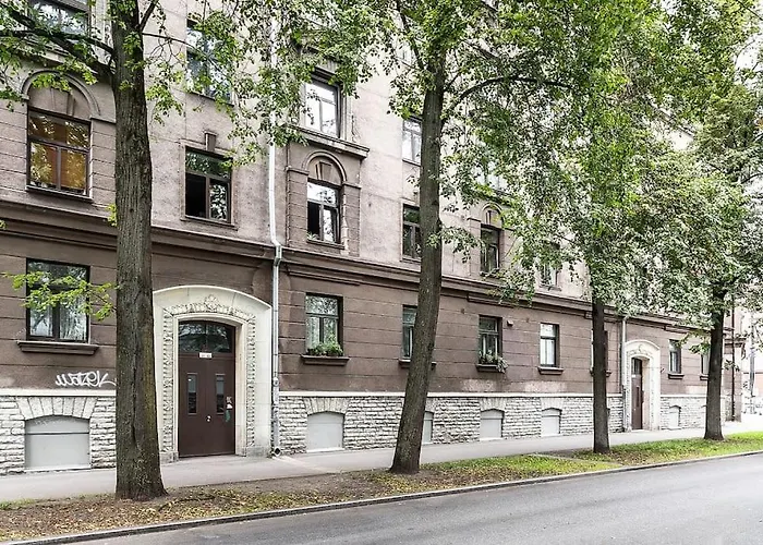 Cozy In The Centre And Free Parking